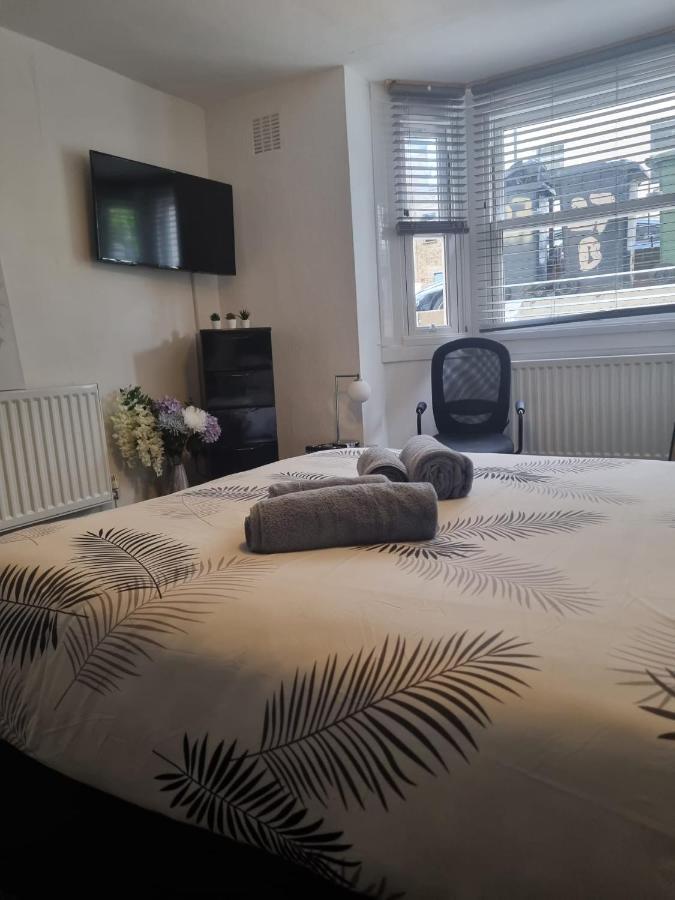 2 Bed Flat In Lambeth Apartment Лондон Екстериор снимка