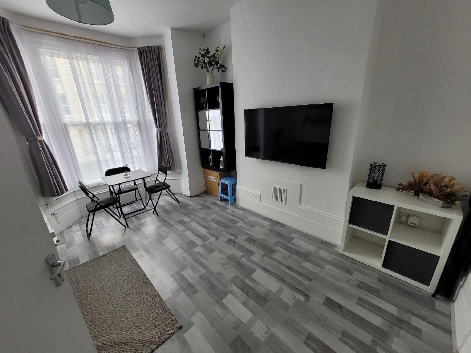 2 Bed Flat In Lambeth Apartment Лондон Екстериор снимка